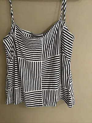 Zulu & Zephyr Sz 10 Black And White Cami Adjustable Straps Viscose Spandex Euc • $19