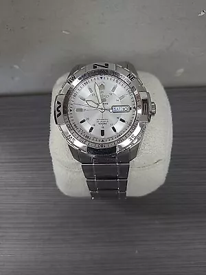 SEIKO 7S36-04mo Self Movment Self Winding Automatic Watch CHROME SILVER • $209.99