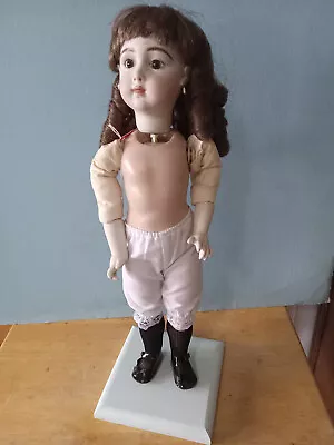 Mechanical Doll • $10