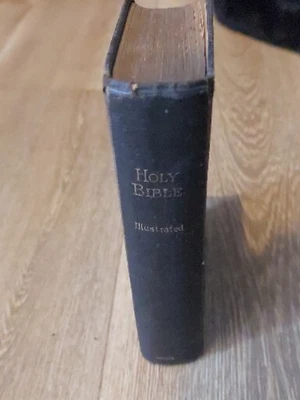 Antique Holy Bible Old And New Testaments George Eyre & Andrew Spottiswoode  • £33
