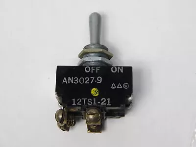 MICRO On / Off Toggle Switch AN3027-9 12TS1-21 • $9.09