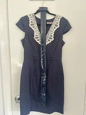 Review Dress Size 10 • $30