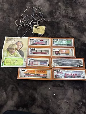 Tyco HO Scale Electric Train Sets Set Of 7 • $100