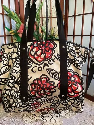 RARE Coach Poppy Floral Graffiti X-LARGE Shoulder Bag Handbag Purse CROSSBODY • $49.99