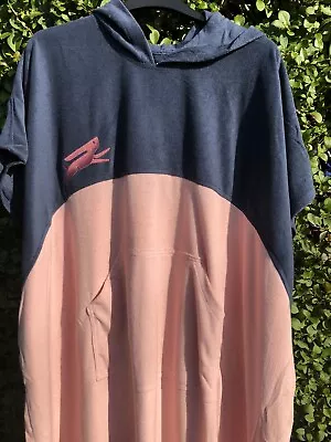 £15 • Buy Towelling Beach Changing Robe Adult NEW