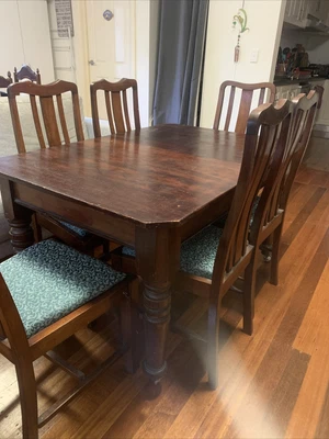 $50 • Buy Antique Victorian Telescopic Dining Table And Chairs