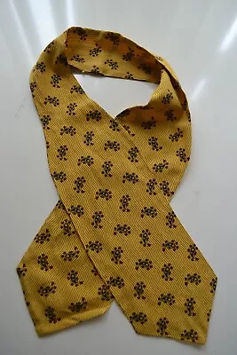 Vintage Yellow Ascot / Cravat With Paisley Pattern • £4.49