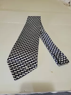 Versace Classic V2 Men's Tie  Print Necktie  • $30