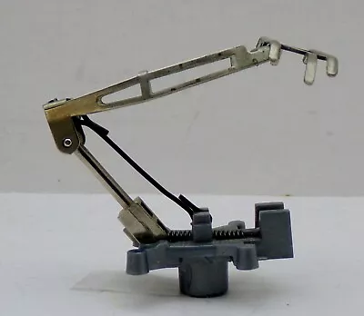 Apt Pantograph Oo Gauge - Spare (chp16) • £35