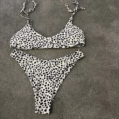 Zaful Bikini Size Small Black And White • £5