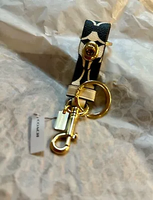 NWT Coach Signature Black & White Trigger Snap Turnlock Valet Keychain Fob • £41.49