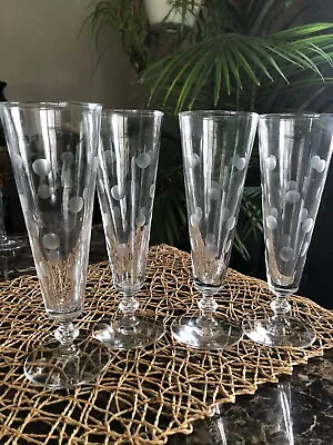 Vintage Champagne Flutes Clear With Etched Coin Dots • $40