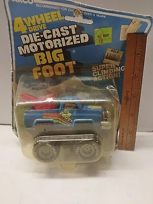 Vintage 1984 Arco Die Cast Motorized 4 Wheel Drive BIG FOOT WRECKER NEW • $24.99