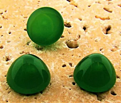 $3.74 • Buy 24 VINTAGE JADE ACRYLIC 13mm. HIGH DOME ROUND CABOCHONS 7156