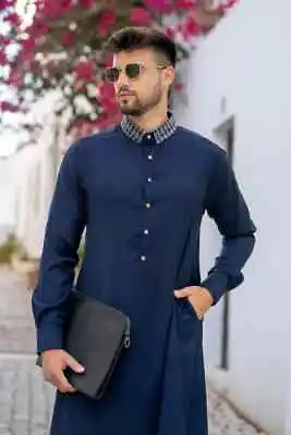 R24 LAWUNG Al-Ameer Adult Men's Thobe Modern Design Arabian Jubbah Navy Blue • $120