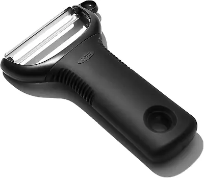 OXO Good Grips Y Peeler • £10.63