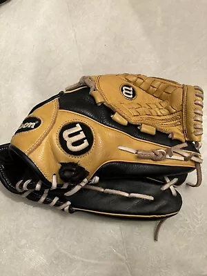 WILSON A500 SIREN LEFTHAND  Fast Pitch Softball  Glove 12 1/2”  Pre-owned • $20