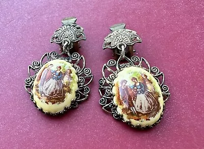 Vintage West Germany  Filigree Courting Couple Dangle Drop Earrings • $14.95