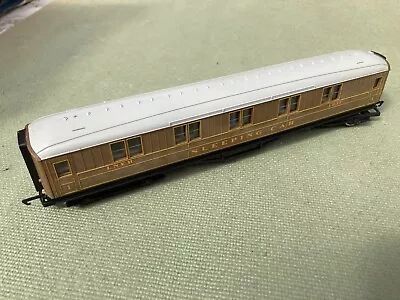 Hornby Railways LNER Teak 'Sleeping Car' -  00 - Excellent Condition • £9.99