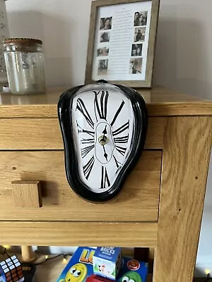 Melting Style Clock • £11.99