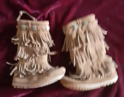 Minnetonka 3 Layer Fringe Boots Brown Suede Size 7 Toddler 2658 • $19.99