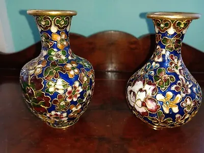 Vintage Small 3” Cloisonne Vase Decorated Flowers & Gold Trim. • $7.50