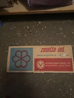 Vintage Vitantonio Mfg Co WAFFLE ROSETTE SET 2 Shapes No. 189 In  Original Box • $11.14