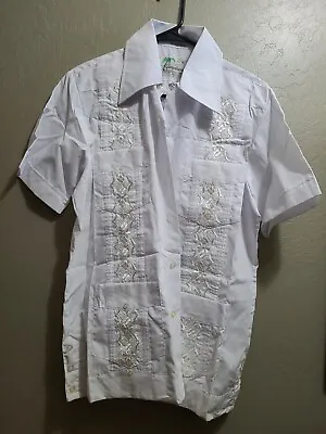 Men's Mexican Guayabera Shirt White Short Sleeve Embroidery 65% Poly 35% Cotton • $49.99