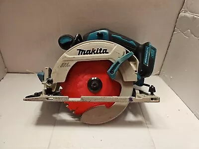 Makita XSH03Z 18V LXT Lithium-Ion Brushless Cordless Circular Saw (Tool Only) • $51