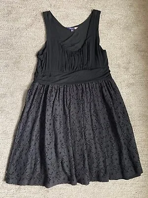 ModCloth Black Banded Waist Lace Bottom Dress XL • $19.95