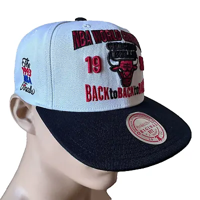 Mitchell & Ness NBA Chicago Bulls 1993 World Champions Snapback Cap Hat White • $29.97