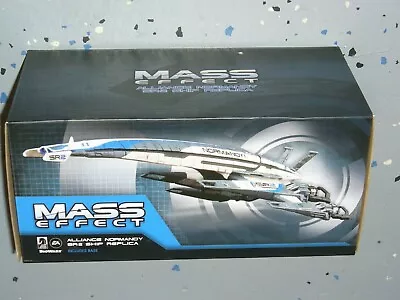 $149.95 • Buy Mass Effect Dark Horse EA Bioware  - Alliance Normandy SR-2 Ship Replica - 2018