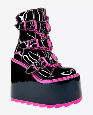 YRU Dune Lo Draculaura Black Monster High Platform Shoes Size 8 • £161.53