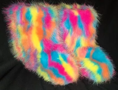 Women's Sz 8 Rainbow Faux Fur Furry Boots Colorful Yeti 39 Psychedelic Hippie • £61.53