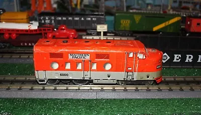 Marx Southern Pacific Powered TIn Locomotive - Runs F/B & Light Works - AS IS • $17.49