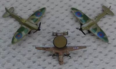 Matchbox Spitfire Planes SB-8 1973 And Hawkeye Radar Plane • £5.50