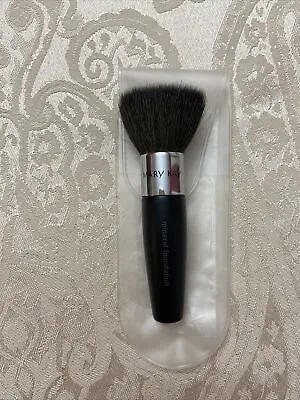 Mary Kay Mineral Foundation  Brush In Protective Sleeve NEW Fast Shipping  • $10