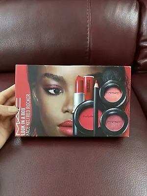 £40 • Buy MAC Makeup Look In A Box / Face Kit / Red Rocker 