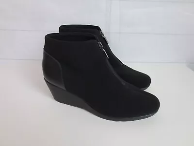 Munro Rachael Women's Front Zip Suede Bootie Size 8.5M Black Wedge • $24