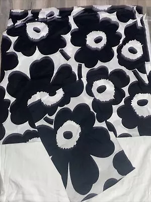 Marimekko Black & White Floral King Duvet Cover & 1 Sham 240x220 Cm • $74.55