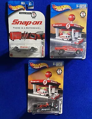 Hot Wheels Snap On Lot Mustang Cobra Plymouth Road Runner 1965 Mustang • $12.99