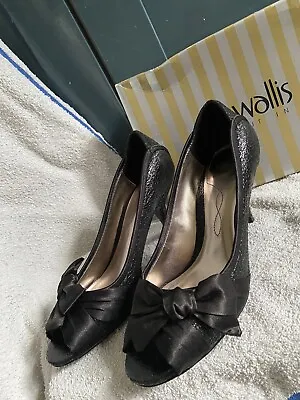 WALLIS Black Court Shoes Kitten Heel Peep Toe  Party/prom Size UK3/EU36 • £15