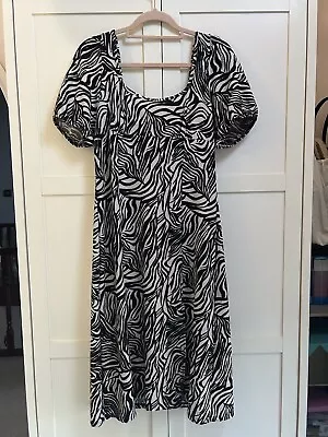 Miss Selfridge Petite Puff Sleeve Midi Dress In Zebra Size 12 • £10