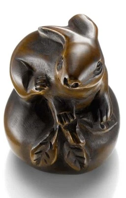 £22.99 • Buy Collectable Hand-Carved Boxwood Rabbit Netsuke 