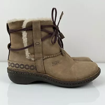 UGG Women’s Cove Brown Leather Shearling Lined Ankle Boots Size 8.0 5136 • $45.99