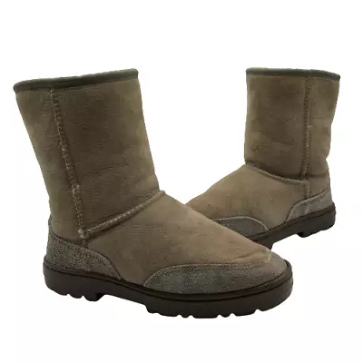 Ugg Australia Womens Ultra Short Shoes Boots Sand Brown Shearling W 6 • $10.99