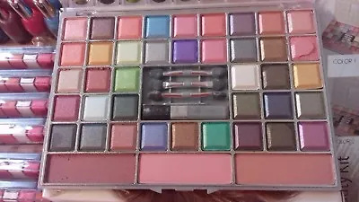 Clearance-39 Colour Eyeshadow Palette No 1 • £8