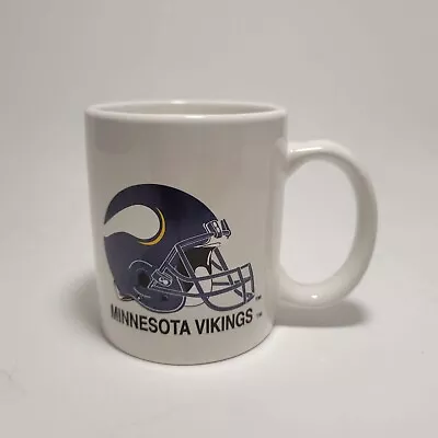 Minnesota Vikings Mug Helmet Graphic LINYI Used Coffee Tea Cup NFL  • $12.50