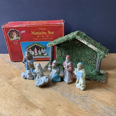 Nativity Set - Wooden Stable + 7 Ceramic Figures - 1990s • £10