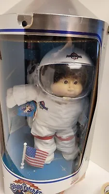 NRFB 1986 Cabbage Patch YOUNG ASTRONAUT Doll  Clifford Kim  • $200